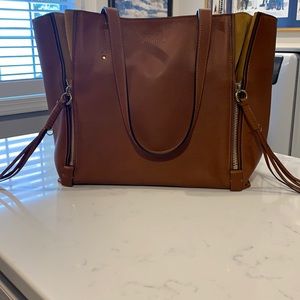2- Chloe handbags in perfect condition